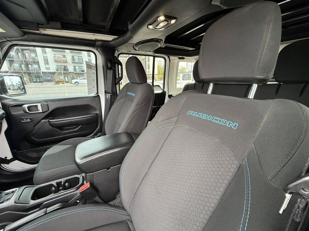 Used 2023 Jeep Wrangler Unlimited Rubicon 4xe w/ Cold Weather Group AWD/4WD image 26
