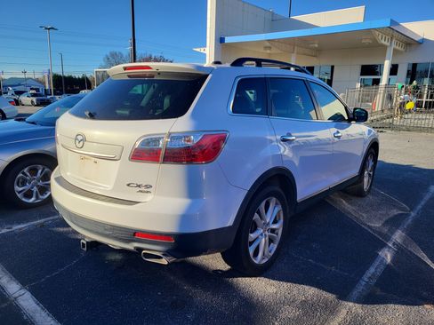 Used 2011 MAZDA CX-9 Grand Touring w/ Moonroof & Bose Audio Pkg image 4
