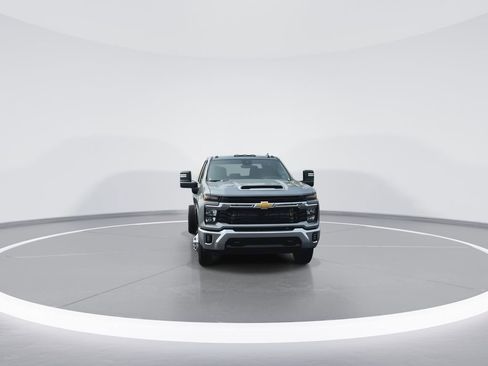 New 2026 Chevrolet Silverado 3500 LT w/ Convenience Package image 3