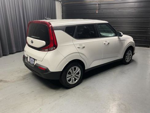 Used 2021 Kia Soul LX FWD image 7