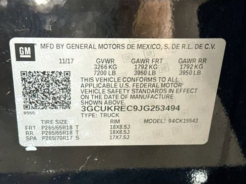 Used 2018 Chevrolet Silverado 1500 LT w/ All Star Edition image 31