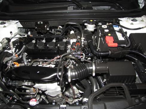 Used 2023 Honda Accord EX image 22