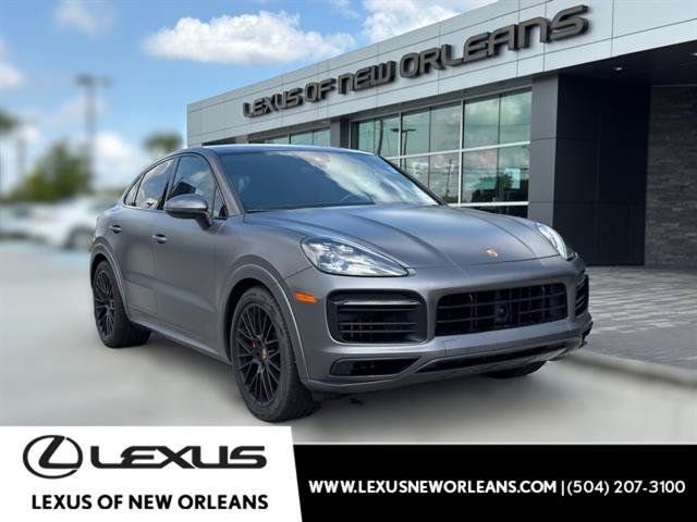 Used 2023 Porsche Cayenne GTS AWD/4WD image 1