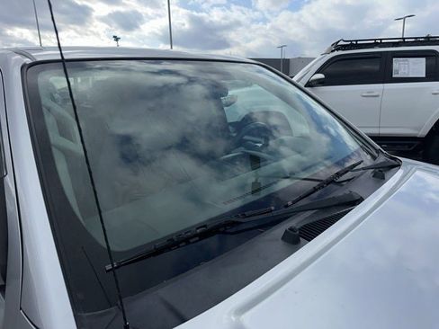 Used 2019 Nissan Frontier SV w/ Value Truck Package image 13