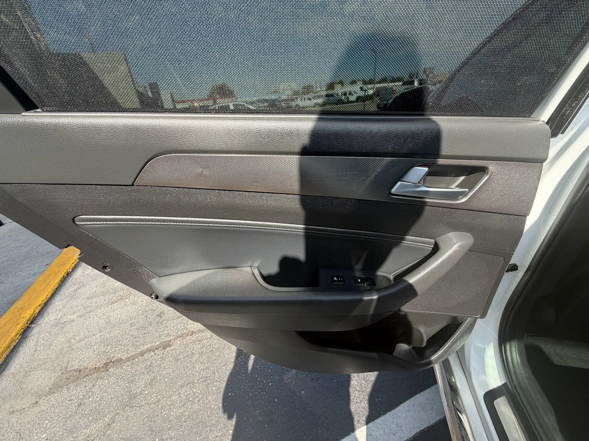 Used 2017 Hyundai Sonata Limited 2.0T FWD image 18