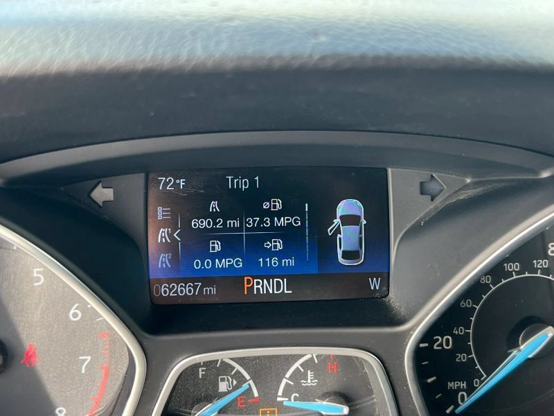 Used 2016 Ford Focus SE FWD image 27