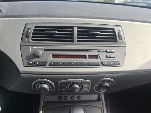 Used 2003 BMW Z4 3.0i image 37