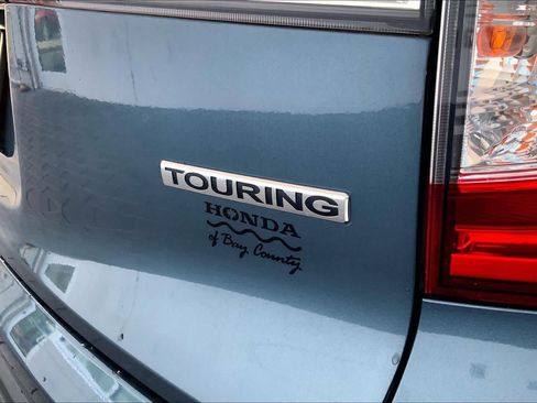 Used 2022 Honda Pilot Touring image 10