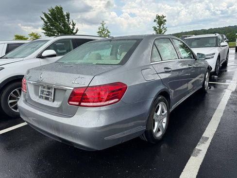 Used 2014 Mercedes-Benz E 350 4MATIC Sedan image 2