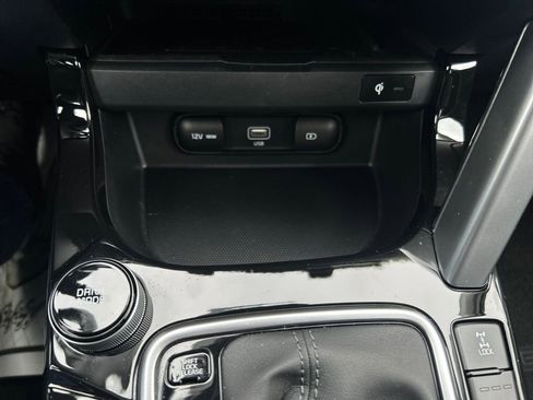 Used 2023 Kia Seltos SX AWD/4WD image 29