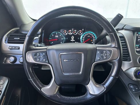 Used 2019 GMC Yukon XL Denali image 28