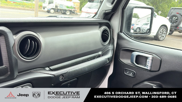Used 2022 Jeep Gladiator Sport AWD/4WD image 20