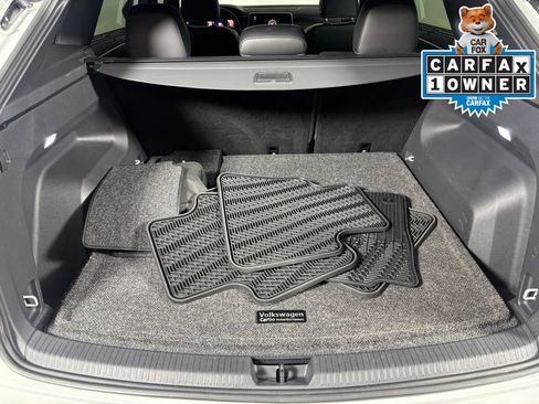 Used 2025 Volkswagen Atlas Cross Sport SEL R-Line image 25