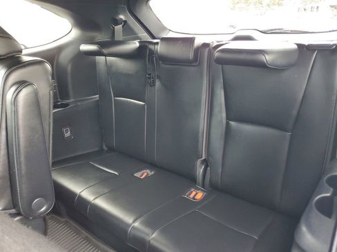 Used 2021 Toyota Highlander XSE image 16