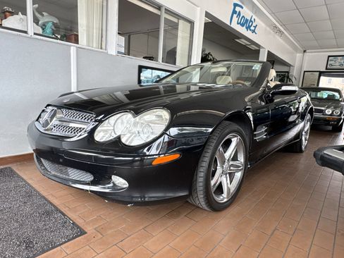 Used 2006 Mercedes-Benz SL 500 image 2
