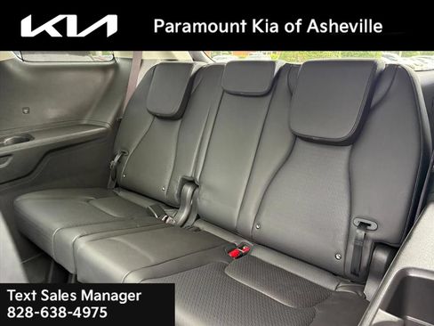 Certified 2025 Kia Carnival SX Prestige FWD image 23