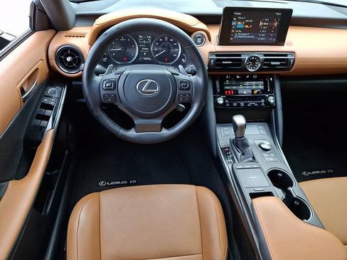 Used 2023 Lexus IS 300 w/ Comfort Package RWD image 13