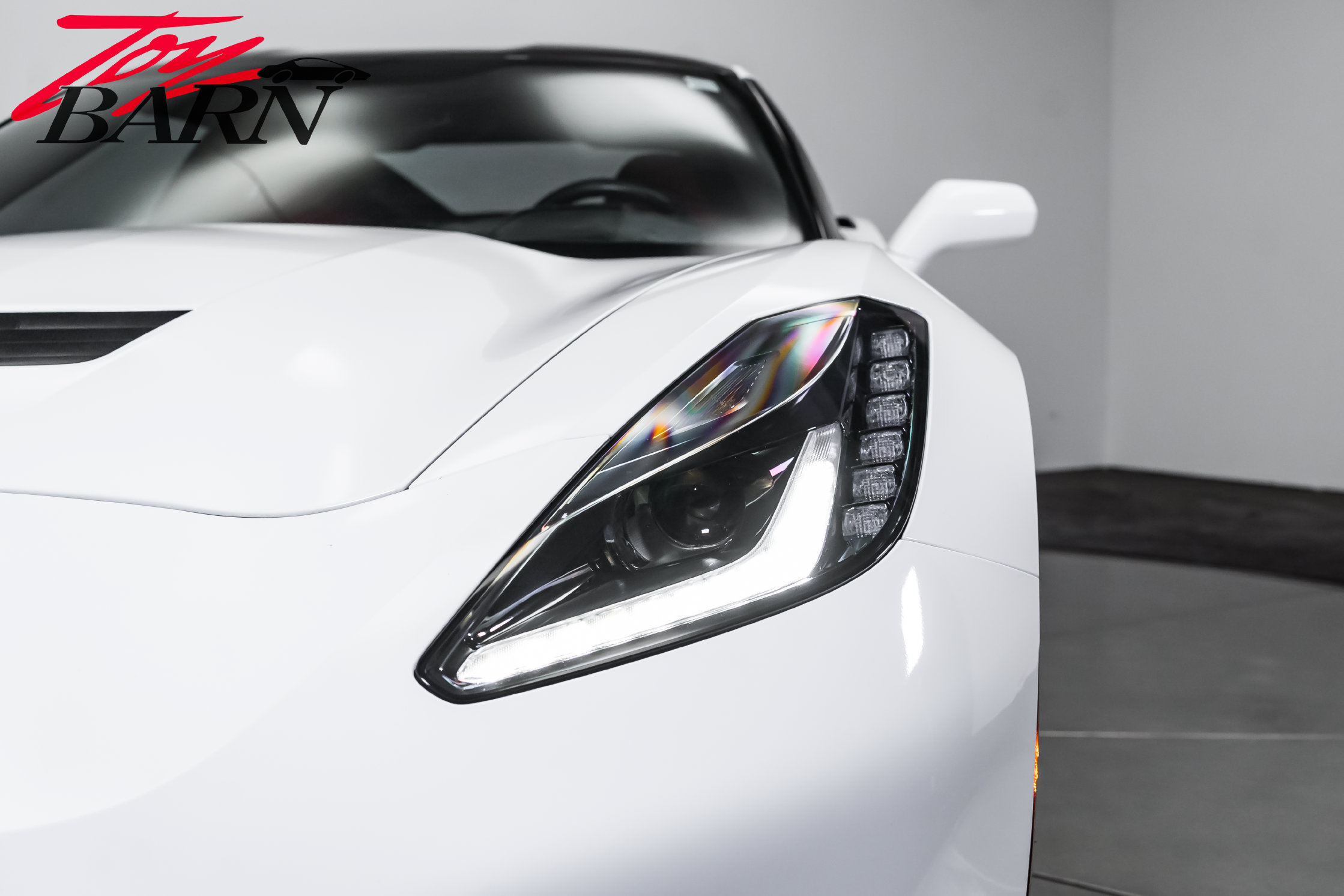 Used 2015 Chevrolet Corvette Stingray Coupe w/ 2LT Preferred Equipment Group RWD image 18