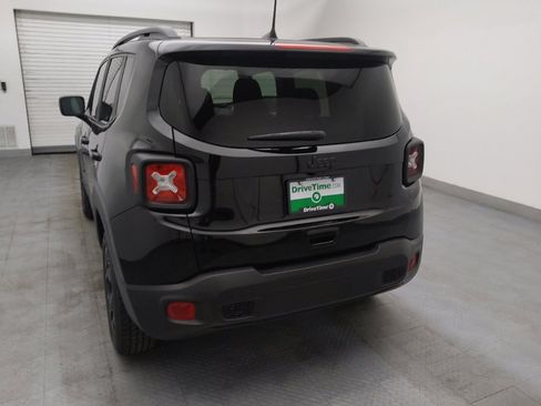 Used 2023 Jeep Renegade Latitude image 6