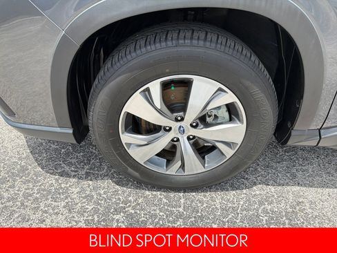 Used 2022 Subaru Ascent Premium w/ Convenience Package AWD/4WD image 12