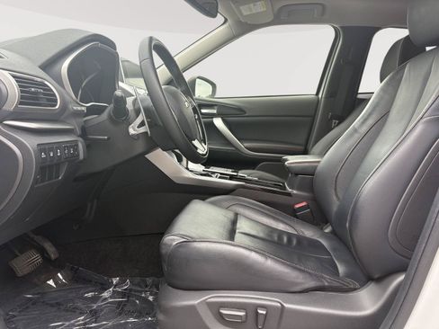 Used 2019 Mitsubishi Eclipse Cross SE AWD/4WD image 4