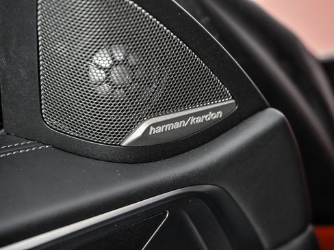 Used 2021 BMW M4 Competition w/ M Carbon Exterior Package RWD image 15