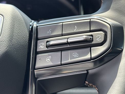 New 2026 GMC Terrain AT4 w/ Technology Package II image 19