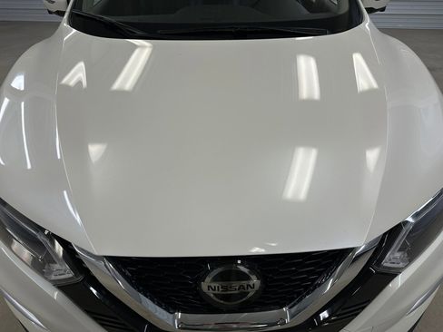 Used 2021 Nissan Rogue Sport SL w/ Premium Package image 40