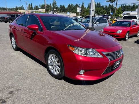 Used 2013 Lexus ES 350 w/ Luxury Pkg FWD image 7