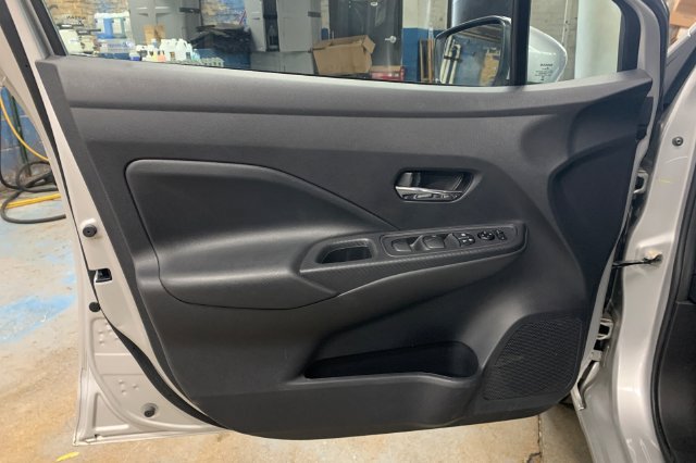 Certified 2025 Nissan Versa SV FWD image 11