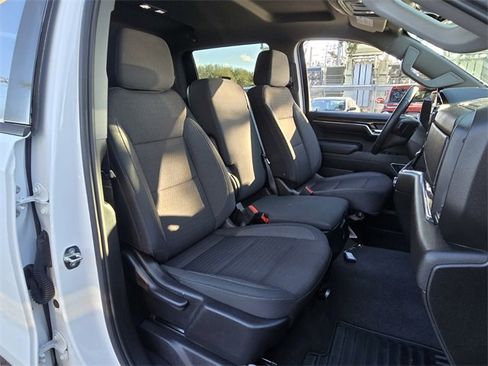 Used 2024 GMC Sierra 1500 Elevation image 19