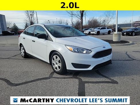 Used 2015 Ford Focus S image 1