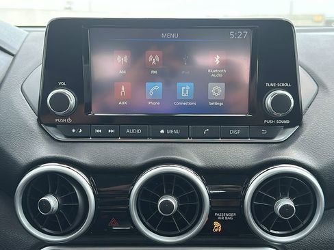 Used 2025 Nissan Sentra S image 24