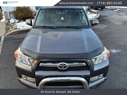 Used 2011 Toyota 4Runner SR5 image 26