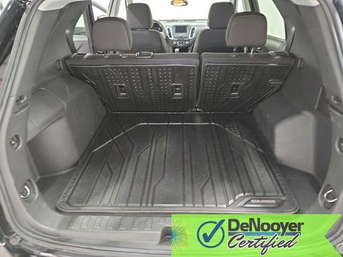Used 2022 Chevrolet Equinox LT w/ LPO, Floor Liner Package image 12