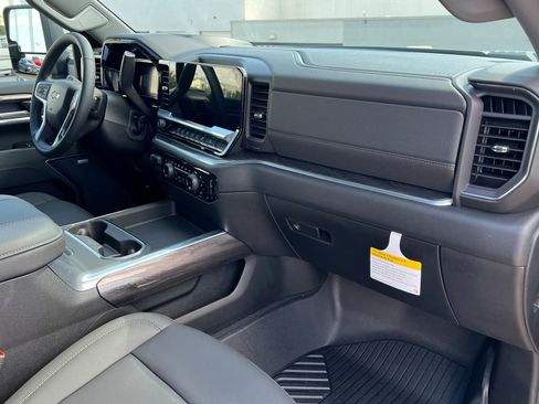 New 2026 Chevrolet Silverado 2500 LTZ w/ LTZ Plus Package image 24