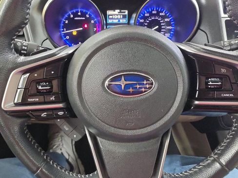 Used 2018 Subaru Outback 3.6R Limited w/ Popular Package #2 image 9