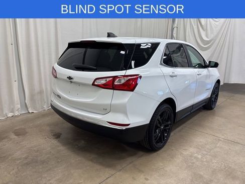 Used 2021 Chevrolet Equinox LT image 4