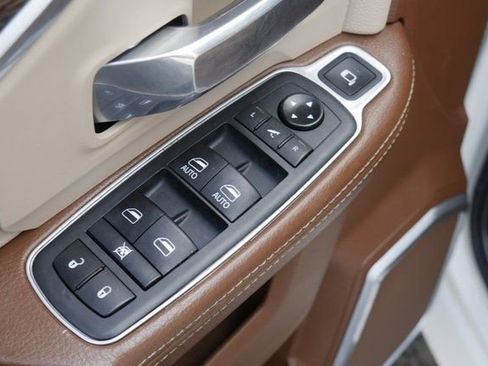 Used 2021 RAM 2500 Laramie image 16