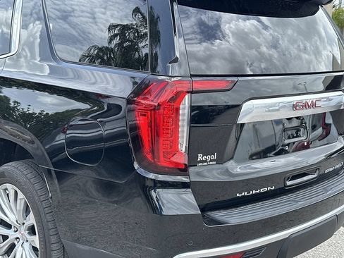 Used 2023 GMC Yukon Denali RWD image 10