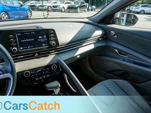 Used 2021 Hyundai Elantra SEL FWD image 26