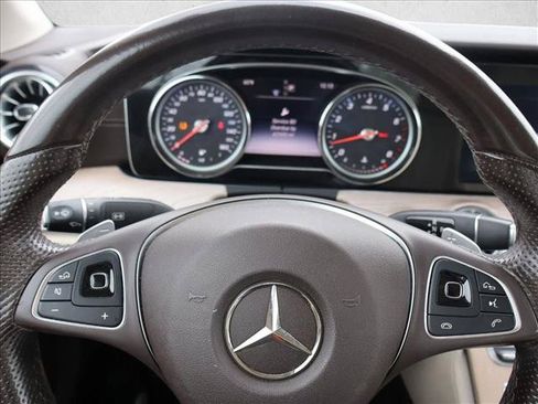 Used 2018 Mercedes-Benz E 400 4MATIC Coupe image 11