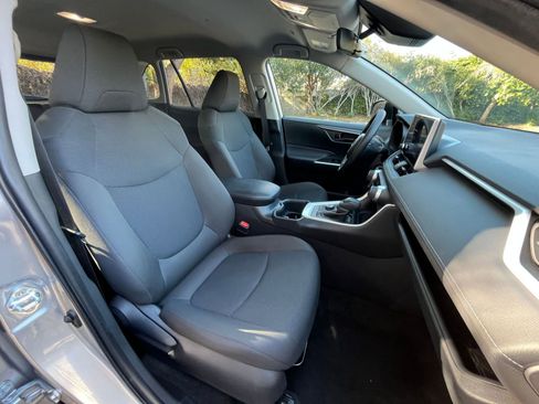 Used 2025 Toyota RAV4 LE image 35