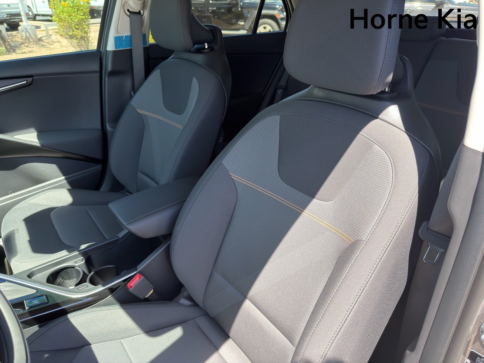 New 2026 Kia Niro LX FWD image 10