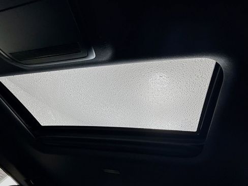 Used 2023 MAZDA MAZDA3 s image 13