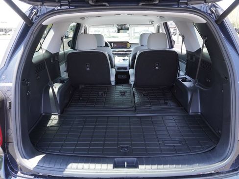 Used 2024 Hyundai Palisade SEL FWD image 9