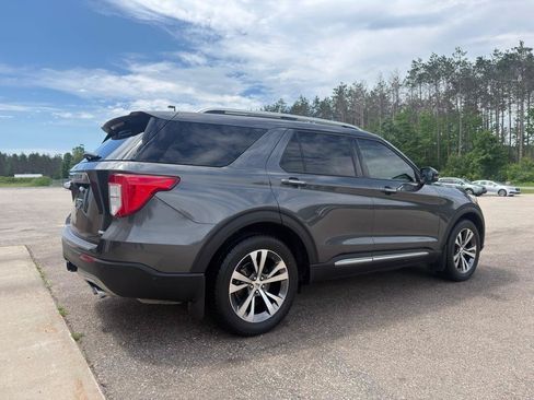Used 2020 Ford Explorer Platinum w/ Premium Technology Package AWD/4WD image 4