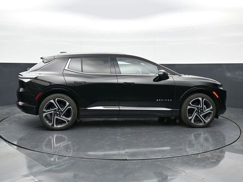 Used 2024 Chevrolet Equinox EV LT w/ Active Safety Package 3 FWD image 8