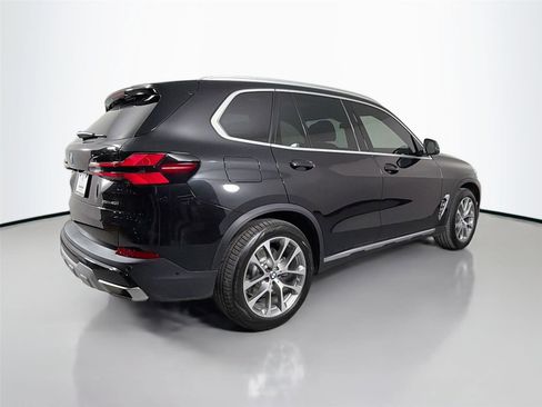 New 2026 BMW X5 xDrive40i AWD/4WD image 6