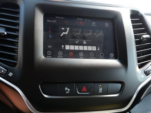 Used 2021 Jeep Cherokee Latitude Lux AWD/4WD image 25